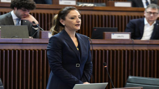 Vai al video precedente