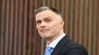 Vai al video precedente