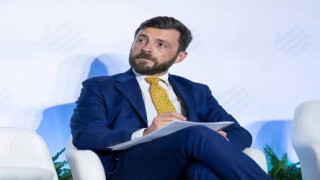 Vai al video precedente