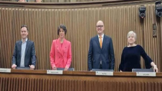 Vai al video precedente