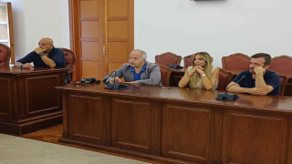 Vai al video precedente