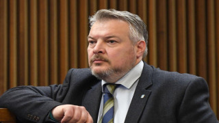 Vai al video precedente