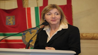 Vai al video precedente