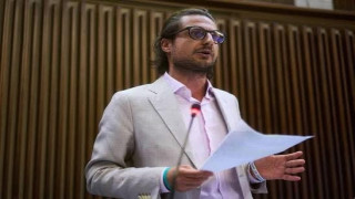 Vai al video successivo