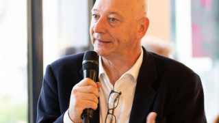 Vai al video precedente