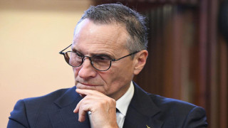 Vai al video precedente