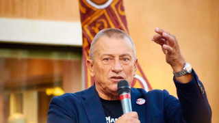 Vai al video precedente