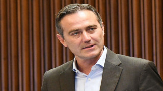 Vai al video precedente