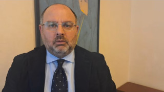 Vai al video precedente